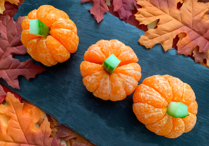 Thanksgiving pumpkins sidepicll