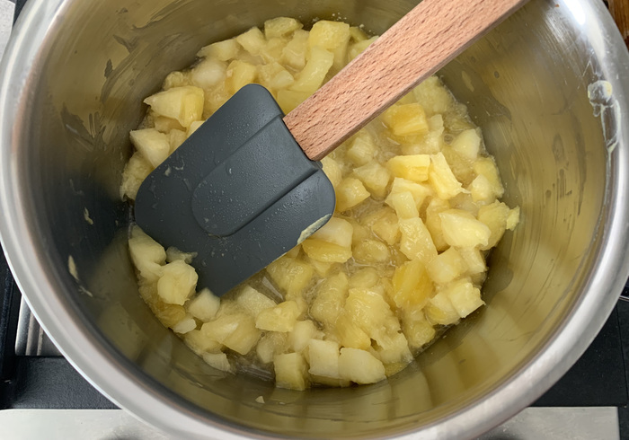 Ananas saus 03