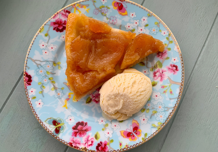 Tarte tatin sidepicll