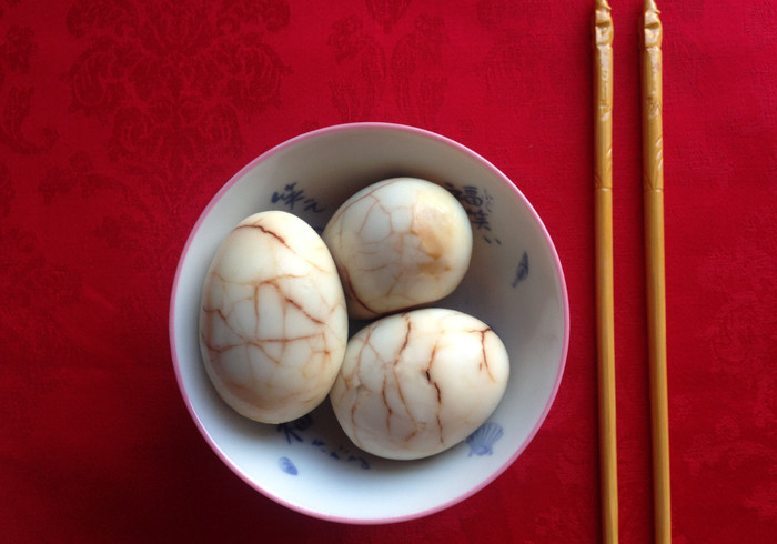 Chinese tea eggs home