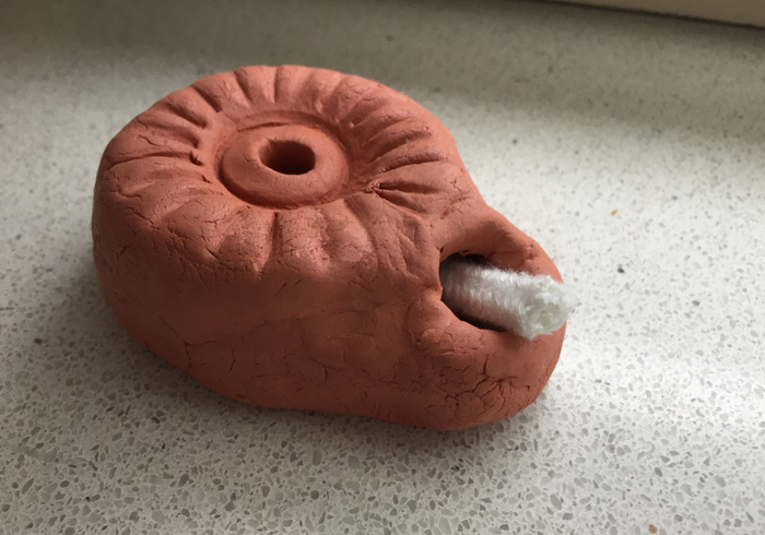 Roman oil lamp sidepicll
