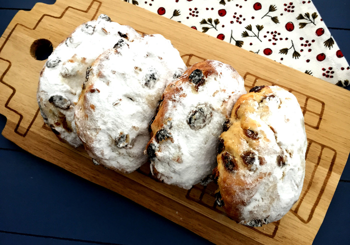 Deutsche weihnachtsstollen sidepicll