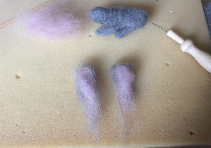 Needle felt bunny 15