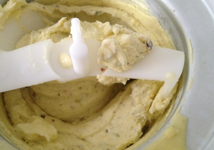 Pistachio ice cream 13