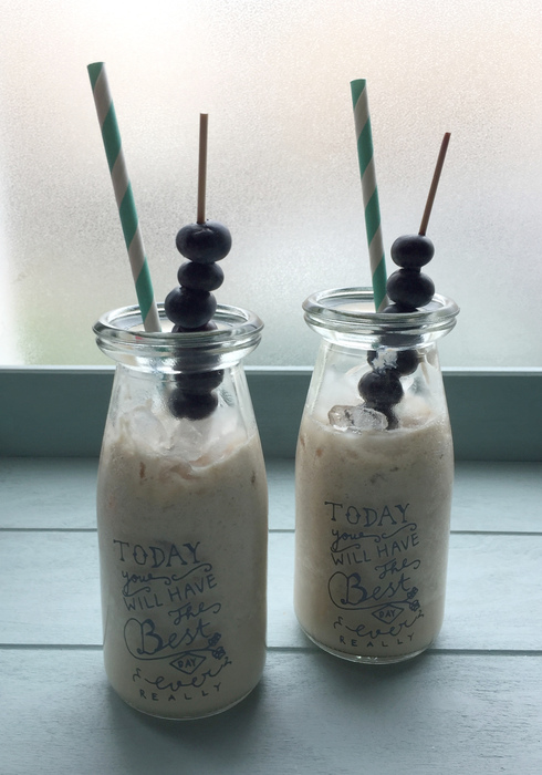 Mini milkshakes banaan blauwebes