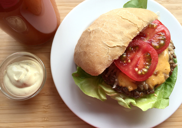 Beef burger sidepicll