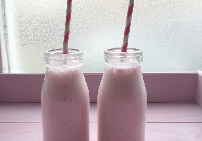 Mini milkshakes home
