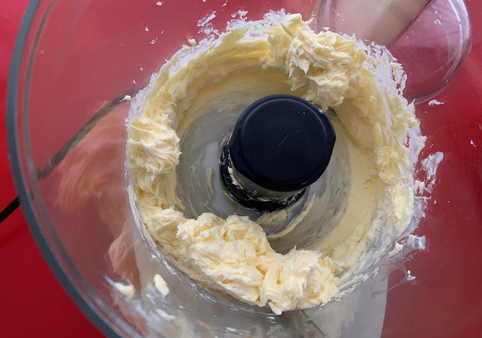 Cheesecake buttercream 03