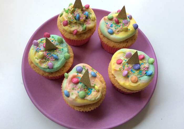 Unicorn cupcakes home