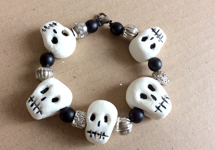 Halloween bracelet sidepicll