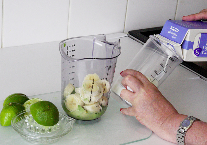 Avocado smoothie 01