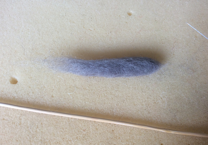 Needle felt bunny 07