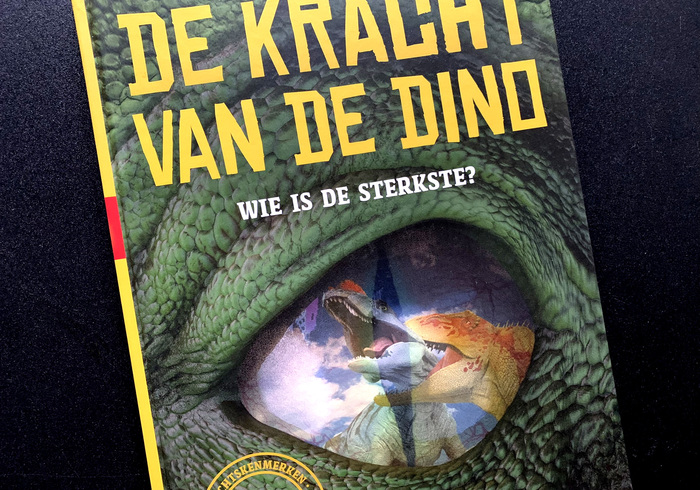 De kracht van de dino sidepic