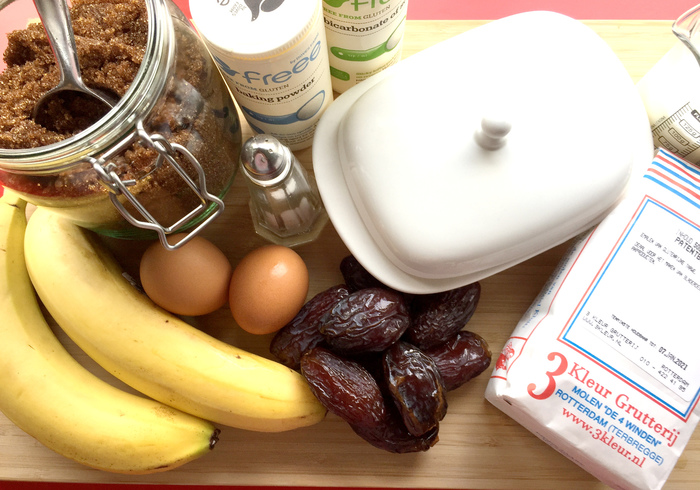 Banana dates bread sidepic