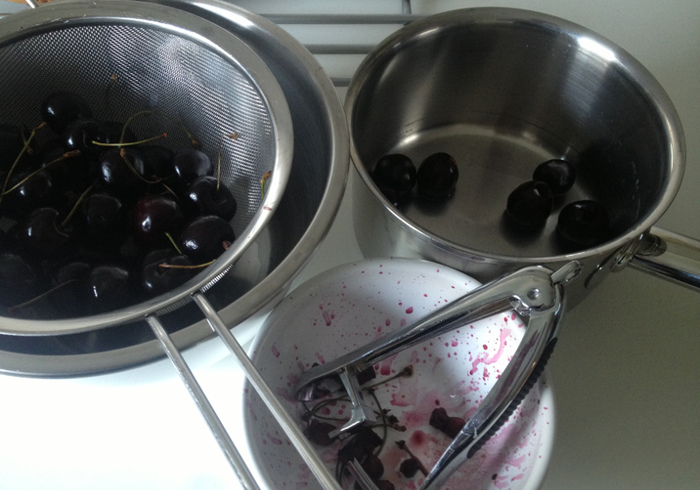 Cherry jam 02