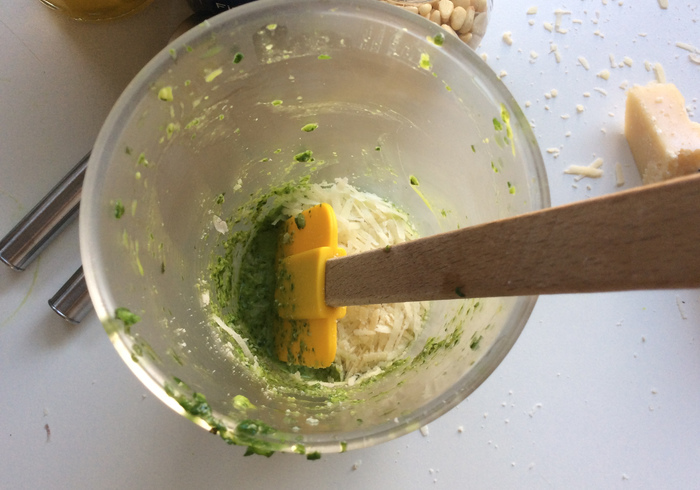 Basilicum pesto 08
