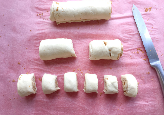 Easy cinnaman rolls 07