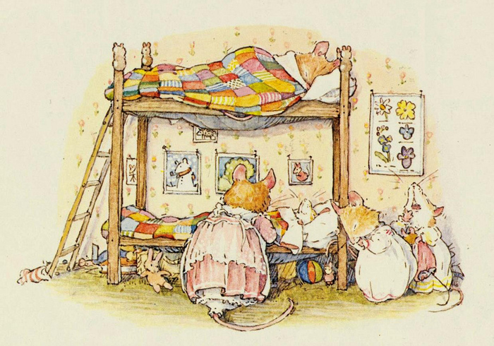 Brambly hedge side