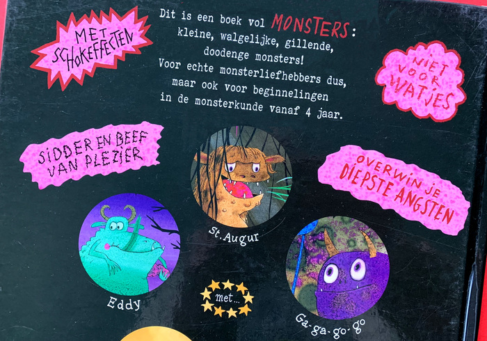 Dit is een boek vol monsters sidepicll
