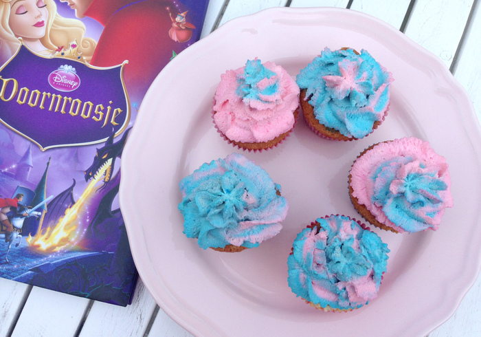 Sleepingbeauty cupcakes sidepicll