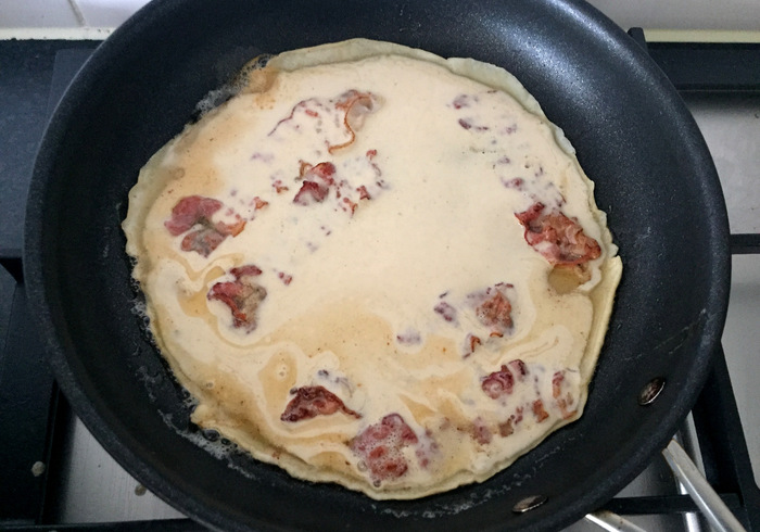 Pannenkoek spek tomaat 03