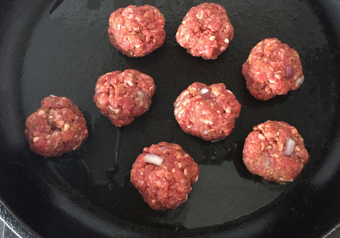 Meatball sandwich 03