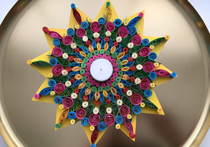 Quilling a rangoli 27