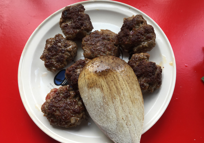 Meatball sandwich 04