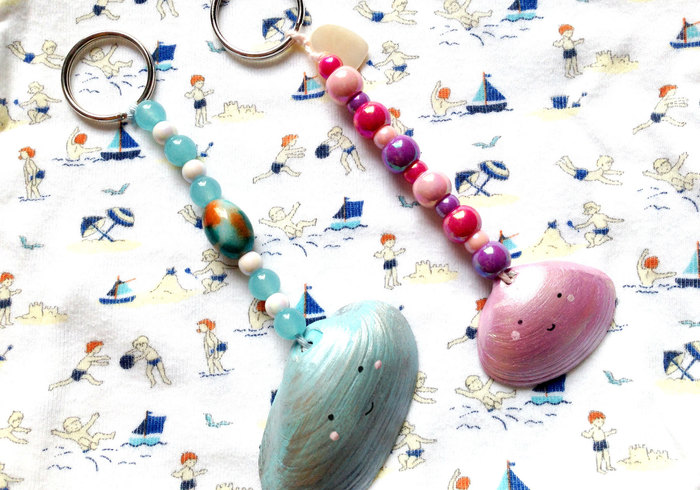 Sea shell key chain sidepicll