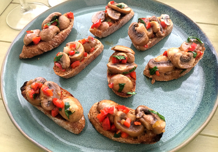 Paddenstoelen crostini home