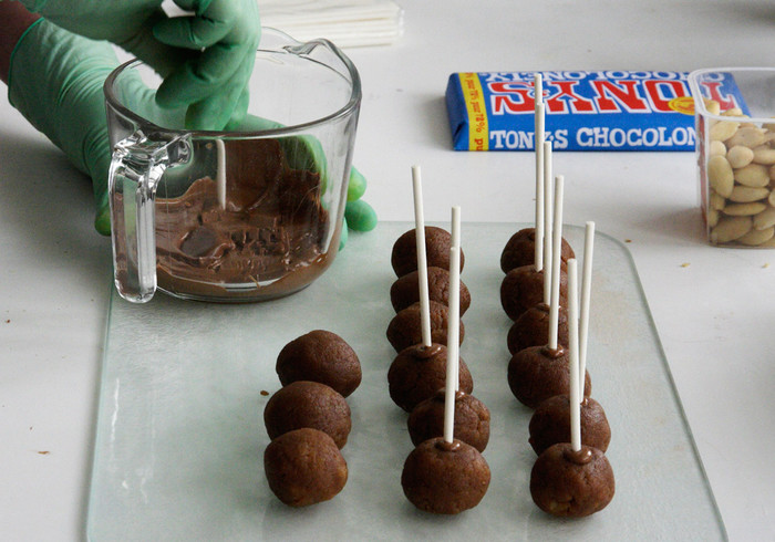 Bear cakepops 07