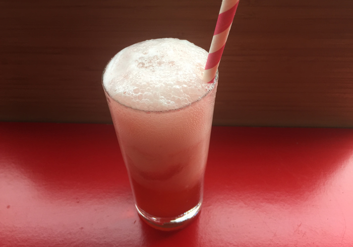 Strawberry float sidepicll