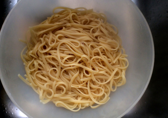 Linguini with salmon 06