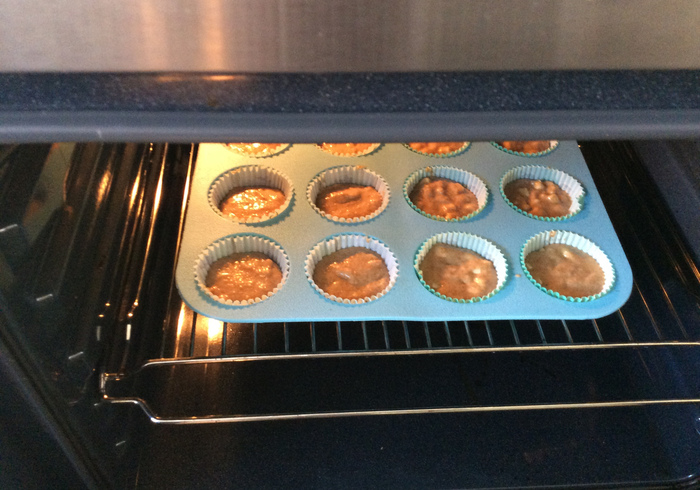 Banana muffins 07