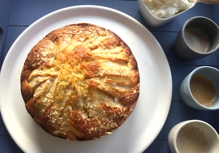 Italian pear cake home