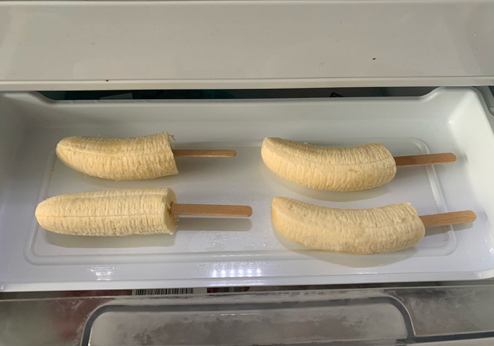 Bevroren bananen lollies 05