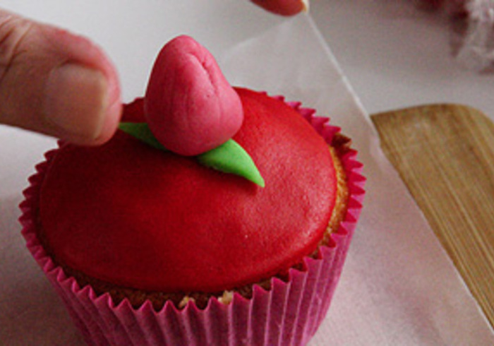 Lotus cupcakes 11