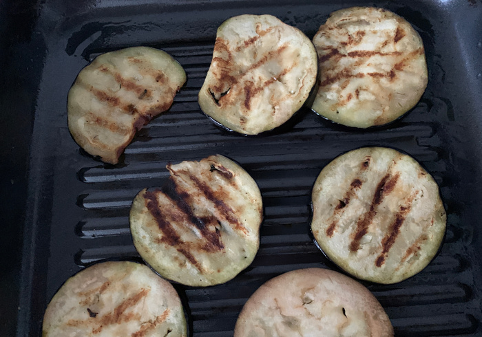 Aubergine parmigiana 10
