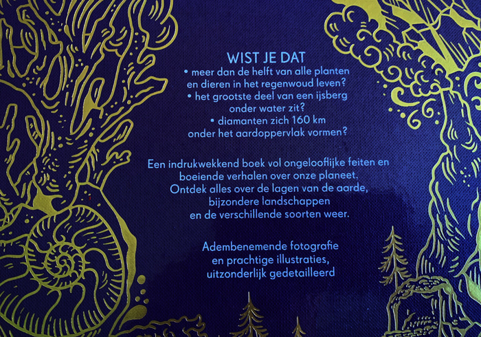 Het dikke boek van onze bijzondere aarde sidepicll