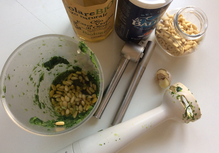Basilicum pesto 06