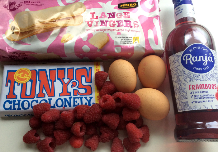 Tiramisu raspberries sidepic
