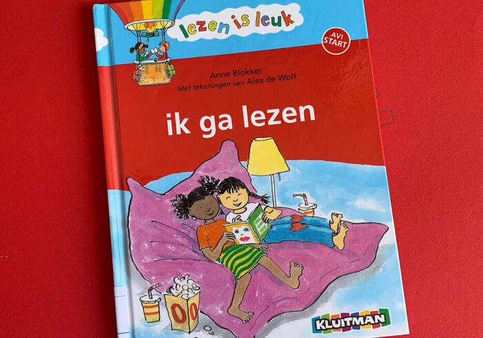 Ik ga lezen sidepic