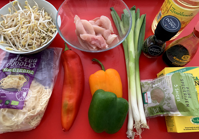 Easy chow mein sidepic