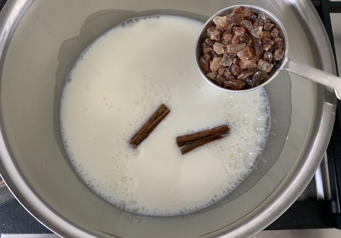 Gingerbread hot chocolate 04