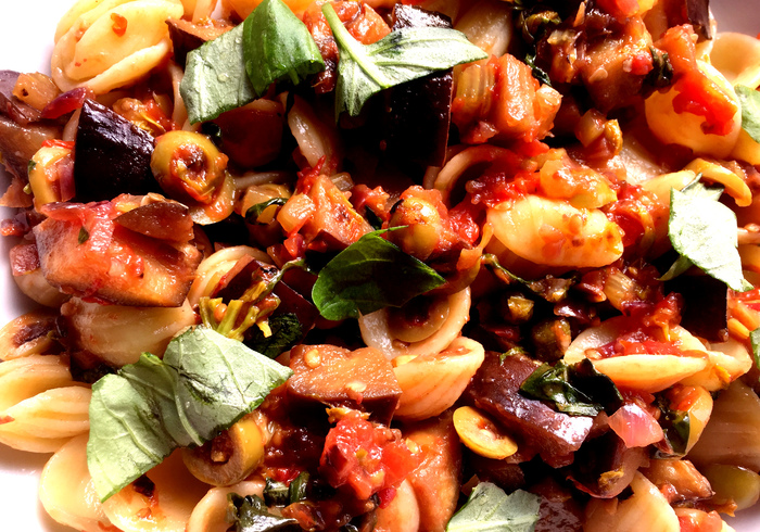 Capelli con caponata home