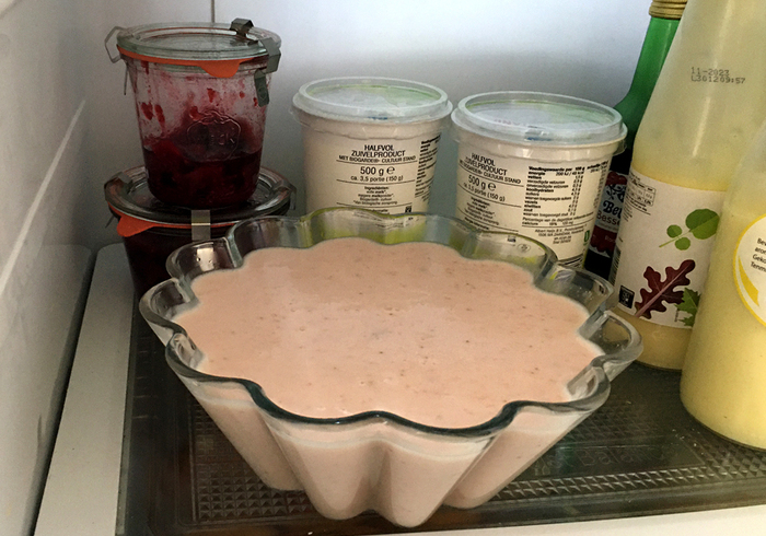 Aardbeien blancmange 09