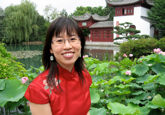 Grace lin sidepic