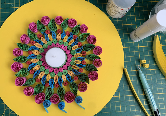 Quilling a rangoli 23