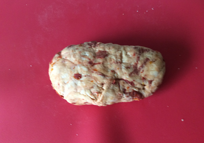 Sundried tomato bread 08