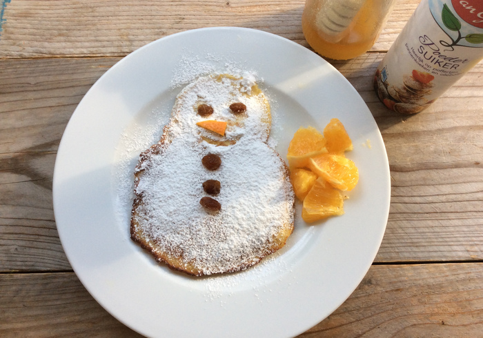 Snowmen pancakes